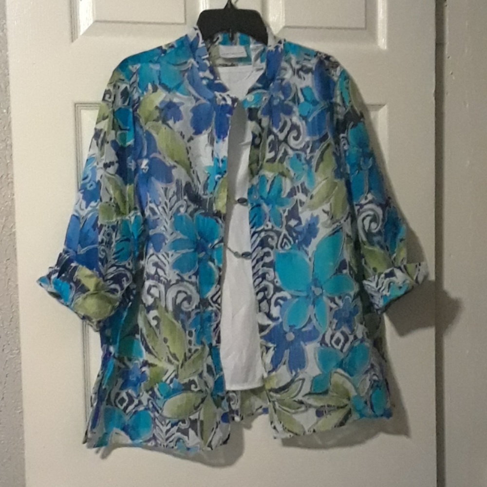 Skirt and blouse set